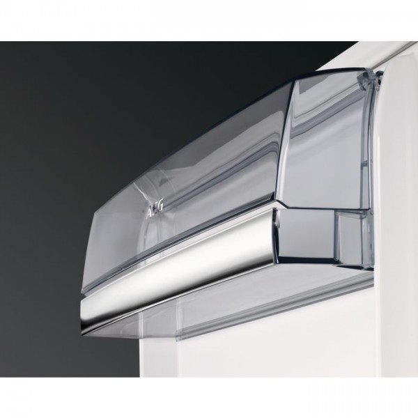 Frigorifico Combi AEG SCB618E6TS 177x55cm Integrable No Frost E