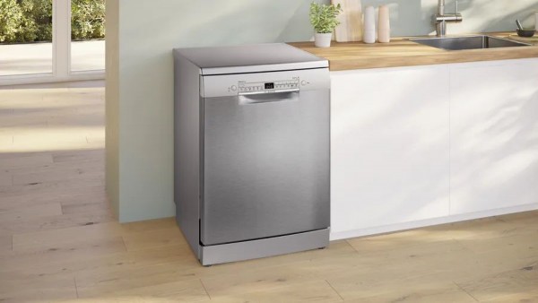 Lavavajillas Bosch SMS2HMI04E Tercera Bandeja 14 Servicios 60cm D